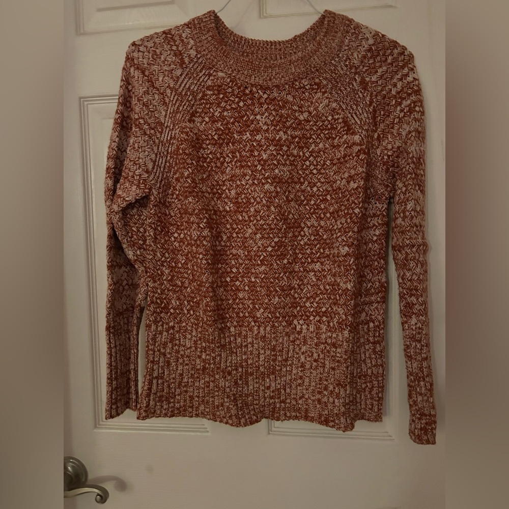 Universal Thread Sweater - Picture 4 of 6